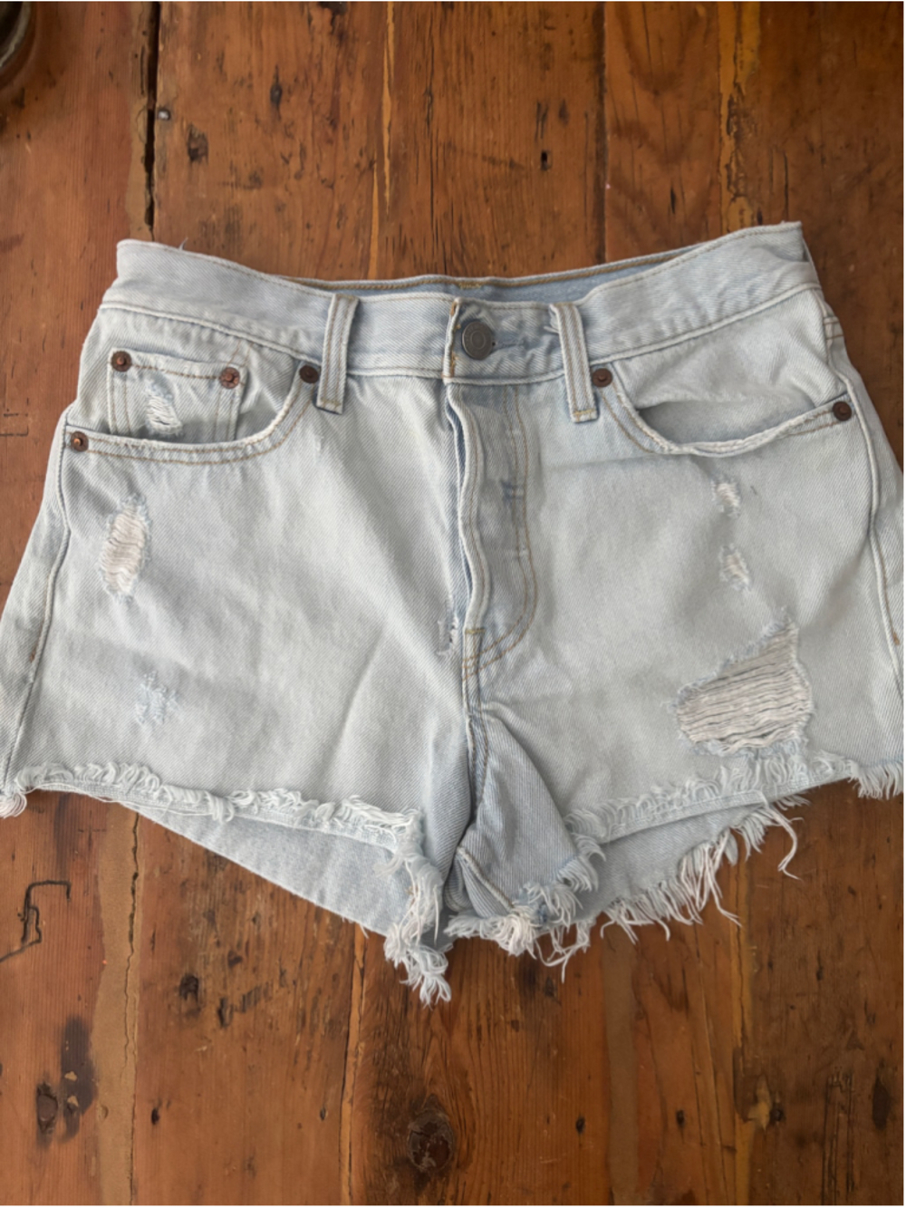 Levi’s Lt Wsh Frng hem denim Shrts WM 26 #beach #summer